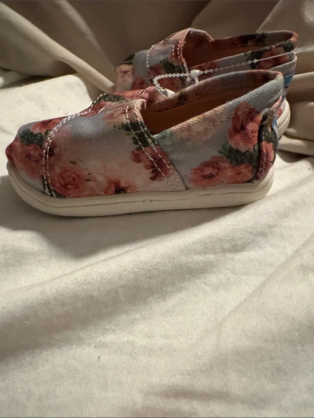 Toms Kids Floral Slip-On Moccasins - Pink, Green